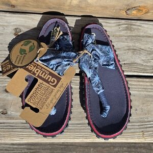 Women’s Navy Blue Knot-Top Sandals